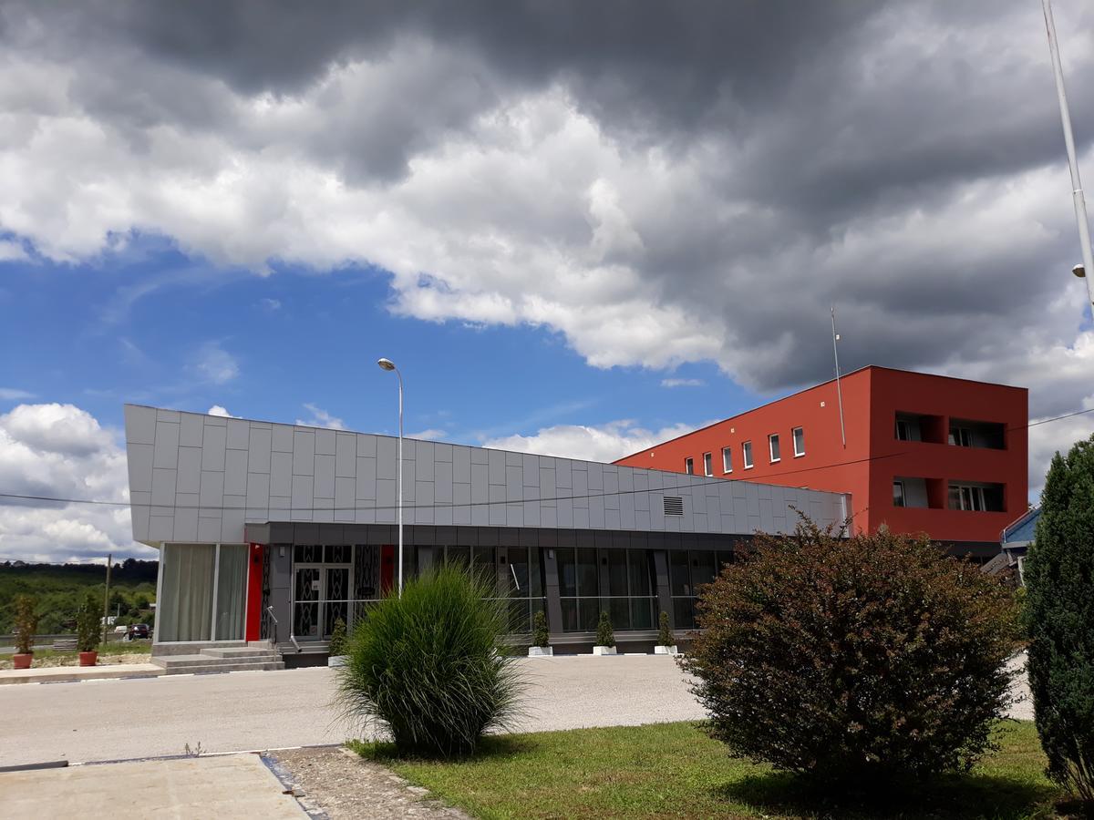 Garni Hotel Vidic Valjevo Exterior foto